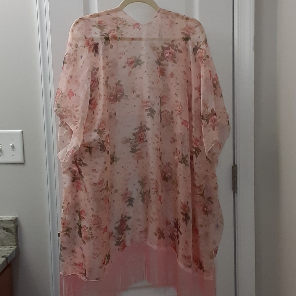 Top - Picture 2 of 2